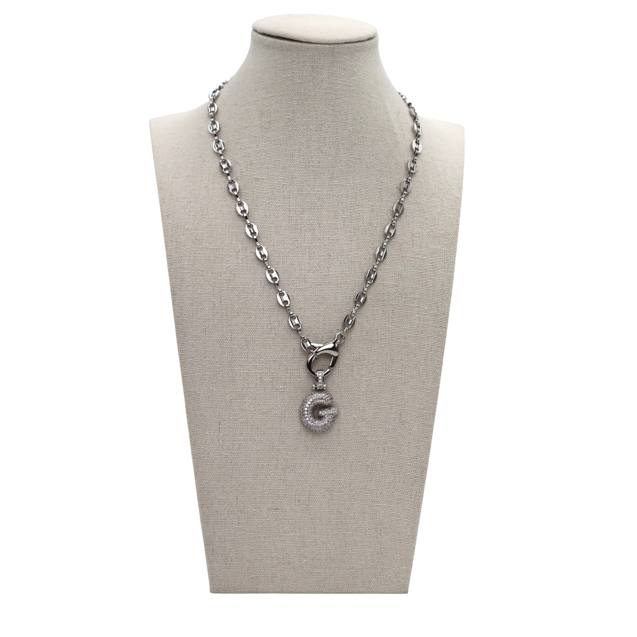 Collana brilla