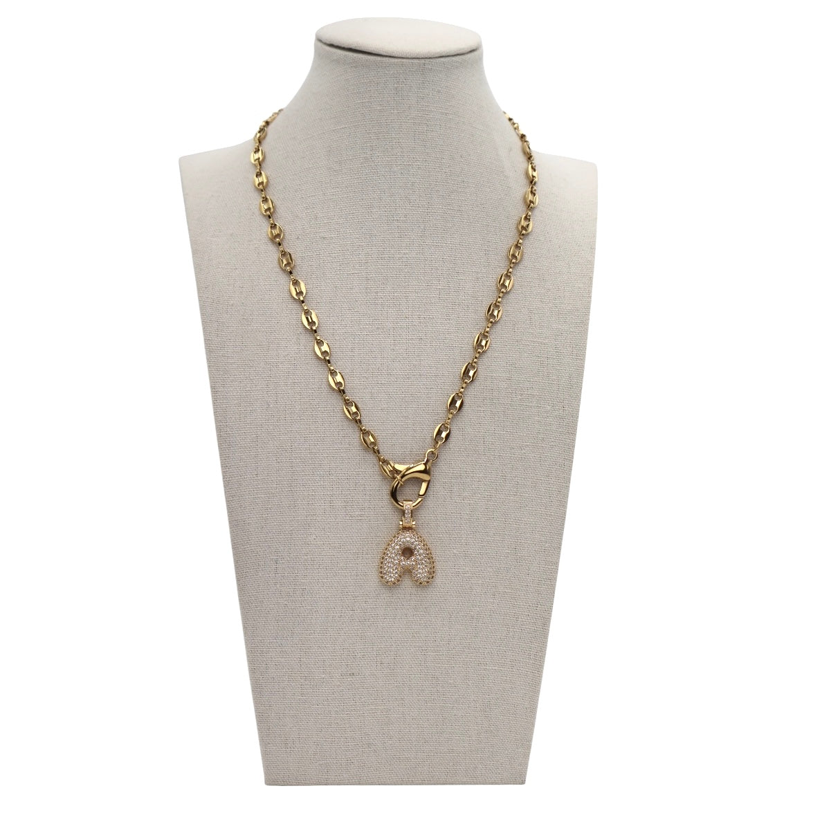 Collana brilla